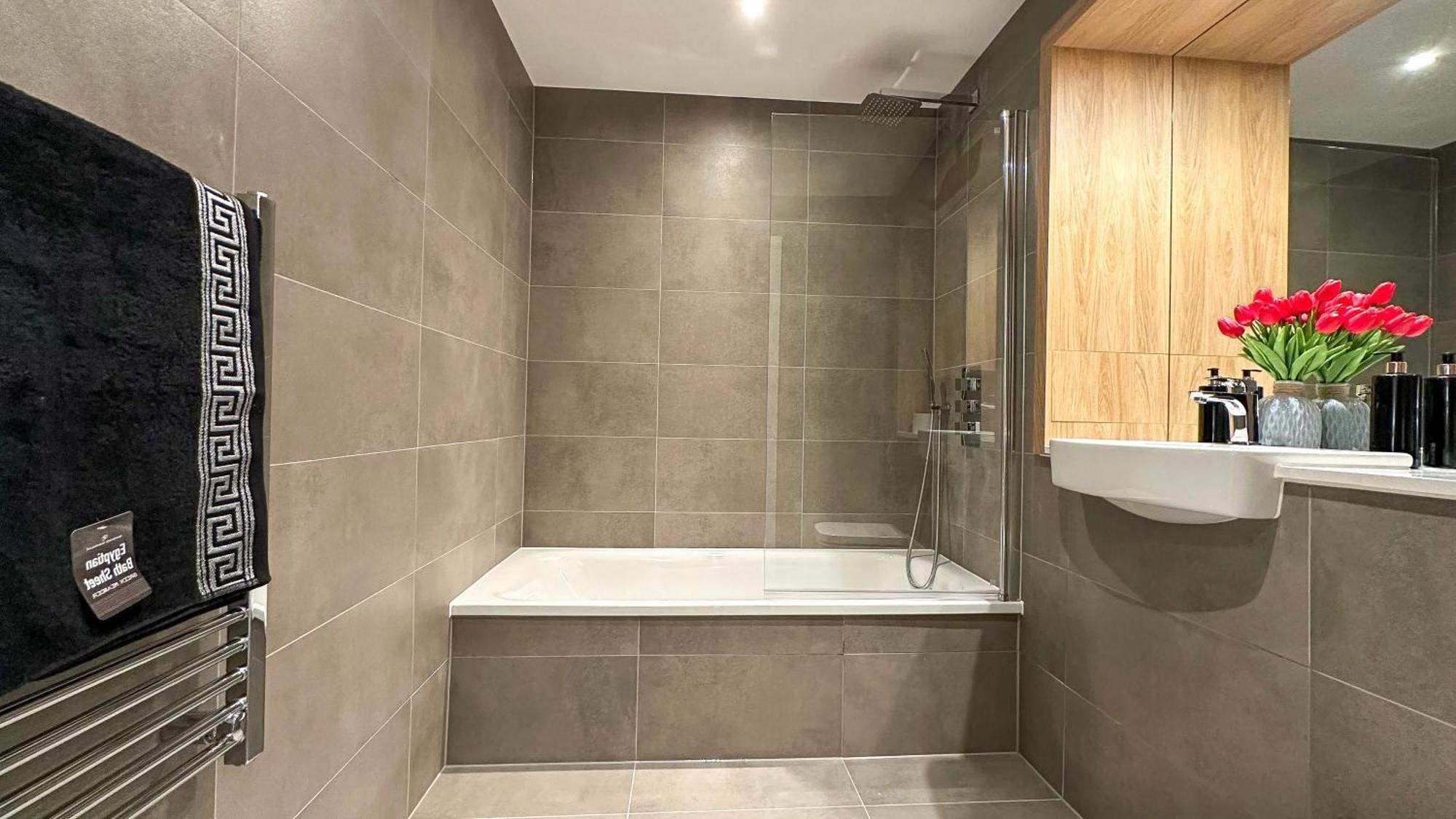 Duplex 3Bed 3Bath Modern Fast Wifi - Luxurylondonstays 外观 照片