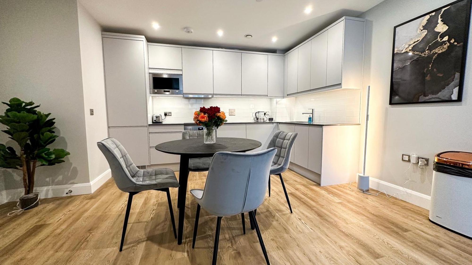 Duplex 3Bed 3Bath Modern Fast Wifi - Luxurylondonstays 外观 照片